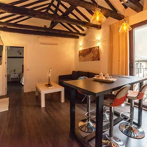 Tres Lunas Apartament