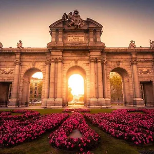 Albergue Rosas, Madri